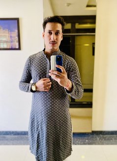 P. P. S - Male escort in Lucknow Photo 4 of 5