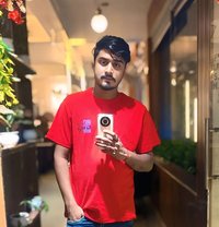 P S R - Agencia de acompañantes masculinas in Patna