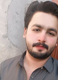 Pa Topper - Male escort in Lahore Photo 2 of 2