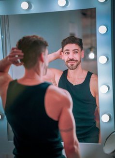 Pablo Spain - Acompañantes masculino in London Photo 8 of 10