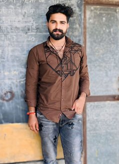 Devil Rajjadi - Acompañantes masculino in Ahmedabad Photo 6 of 10