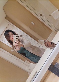 Page - escort in Angeles City Photo 7 of 11
