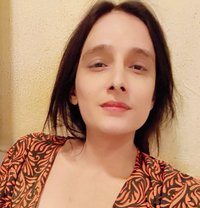 Pahadi Girl - Transsexual escort in Surat