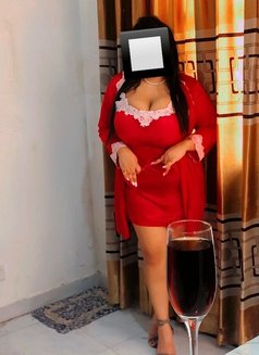 Pahandi Samadara Samarakoon - escort in Colombo Photo 5 of 16