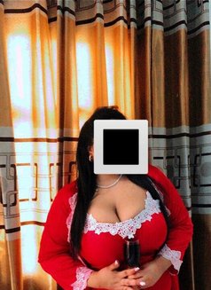 Pahandi Samadara Samarakoon - escort in Colombo Photo 12 of 16