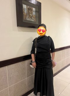 Pahasi Lanka - escort in Dubai Photo 5 of 9