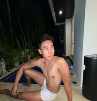 Pai - masseur in Phuket
