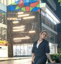 Paid Shemale - Acompañantes transexual in Dubai