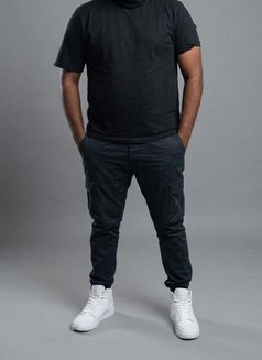 Pain Removererd - Male escort in Chennai Photo 2 of 2