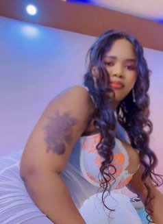 Pakhi - escort in Bangalore Photo 3 of 6