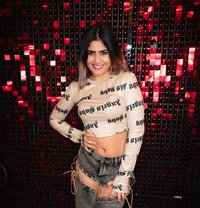 high class model 100%real photos - puta in Dubai Photo 7 of 8