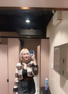 Pakky - Transsexual escort in Hong Kong Photo 3 of 5