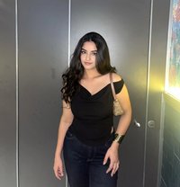 Palak - escort in Abu Dhabi