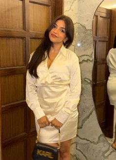 Palak - escort in Navi Mumbai Photo 1 of 5