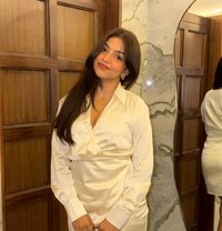 Palak - escort in Navi Mumbai