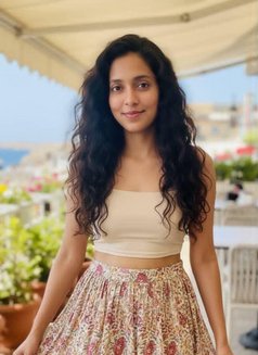 Palak - escort in Noida Photo 2 of 3