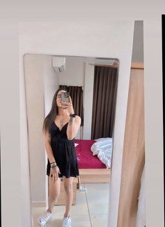 Palak - Transsexual escort in Pune Photo 13 of 16