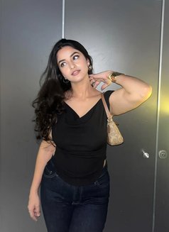 Palak Model - escort in Abu Dhabi Photo 1 of 5