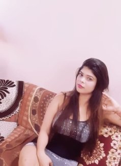 Palak 🕊️ real meet & cam show 🤍4 - escort in Chennai Photo 2 of 2