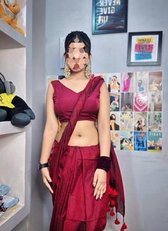 Palavi - escort in Bangalore Photo 5 of 10