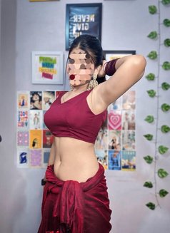 Palavi - escort in Bangalore Photo 7 of 10