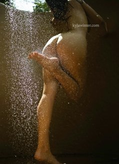 Pale Sexy Independent Kyla Winter - escort in Pune Photo 6 of 8