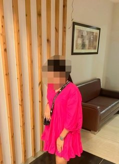 Shreya Cam Show and Real Meeting - escort in Bangalore Photo 2 of 2