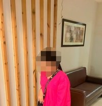 Shreya Cam Show and Real Meeting - escort in Gurgaon