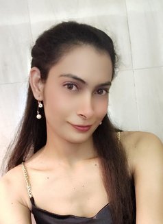 Pallavi - Transsexual escort in Hyderabad Photo 4 of 5