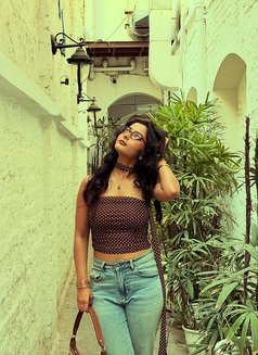 Pallavi - escort in Ahmedabad Photo 6 of 7