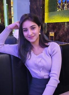 Pallavi - escort in Bangalore Photo 1 of 3