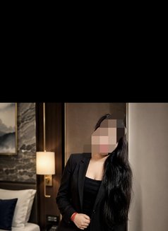 Pallavi - escort in Bangalore Photo 1 of 3