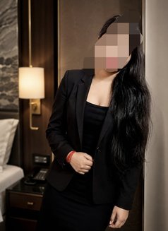Pallavi - escort in Bangalore Photo 2 of 3