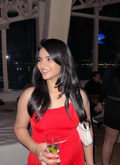 Pallavi - escort in Candolim, Goa Photo 2 of 3