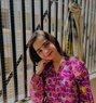 Pallavi - puta in Chennai Photo 1 of 4