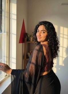 Pallavi - escort in Chennai Photo 2 of 2