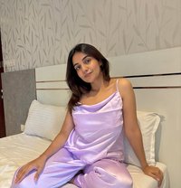 Pallavi - escort in Coimbatore Photo 1 of 4