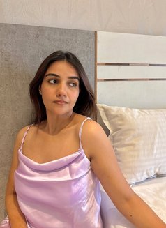 Pallavi - escort in Coimbatore Photo 3 of 4