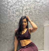 Pallavi - escort in Indore