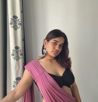 Pallavi - puta in Navi Mumbai