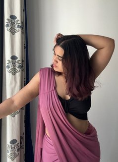 Pallavi - escort in Navi Mumbai Photo 3 of 3