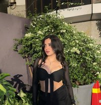 Pallavi - escort in Noida