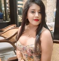 P_a_l_l_a_v_i - escort in Hyderabad