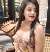 P_a_l_l_a_v_i - escort in Hyderabad