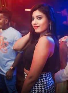 Pallavi - escort in Navi Mumbai Photo 7 of 9