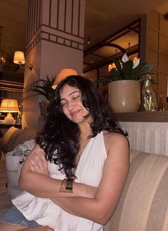 Pallavi - escort in Thiruvananthapuram Photo 5 of 14