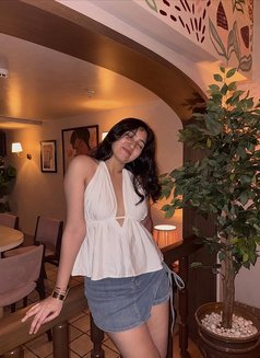 Pallavi - escort in Thiruvananthapuram Photo 12 of 14