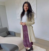 Pallavi - escort in Vadodara Photo 1 of 3