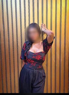 Sanjana - escort in Kanpur Photo 2 of 2