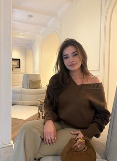 Pallavi Patidar - escort in Mumbai Photo 4 of 4